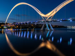 Fototapeten Die Infinity-Brücke, Stockton on Tees. England. © mountaintreks