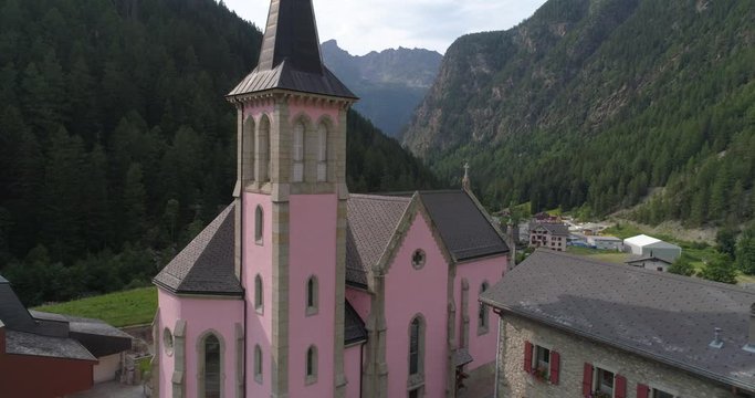 Trient village back traveling - Aerial 4K