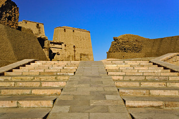 Fototapeta premium Steps leading to Pylons and main entrance to Temple of Horus, at Edfu, Egypt