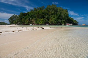 Indian Ocean, Seychelles, Mahe, St. Anne Marine National Park, Moyenne Island.