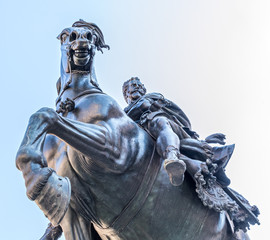 Statue auf der Piacenza Piazza del Cavalli © Frank Krautschick