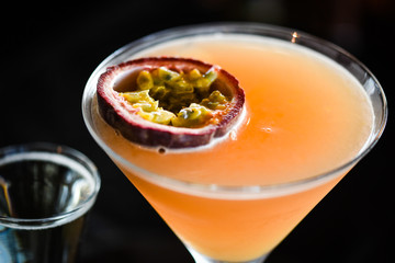 passion fruit & prosseco cocktail 