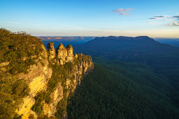 sunset at three sisters lookout, blue mountains, australia 16