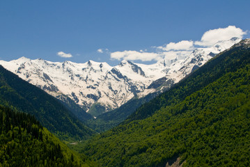 Fototapeta na wymiar Wonderful mountain scenery of Svanetia, Georgia