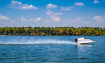 White speed boat