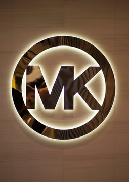 wallpaper michael kors logo