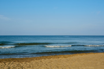 Fototapeta na wymiar sandy shore of the calm Adriatic sea