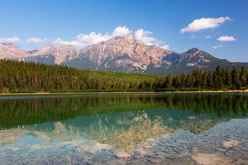 Canada, Alberta, Jasper National Park, Pyramid Mountain and Patricia Lake