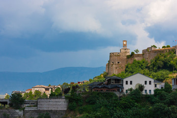 Fototapeta na wymiar Old citadel and castle of Gjirokaster (UNESCO World Heritage Site), Albania.