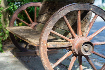 carroza antigua de madera antiguedad caballo carro carreta campo argentino