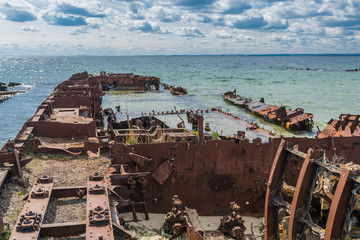 Zatoka wraków, ORP Wicher, ORP Grom, na helu © Konrad Kerker