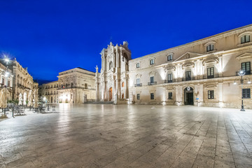 Fototapeta na wymiar Italy, Sicily, Syracuse, Piazza Duomo at dawn