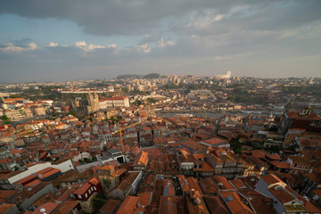 Blick über die Stadt Porto/ Portugal. Häusermeer und Stadtansicht.