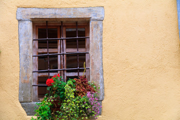 Fototapeta na wymiar Romania. Brasov. Window.