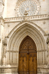 Obraz premium Spain, Bilbao. Church in Historic District.