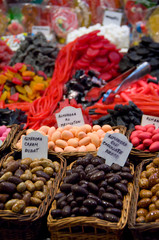 Spain, Catalonia, Barcelona. La Rambla, Popular covered fresh food market, (aka Mercat de la Boqueria or Mercat de Sant Josep)