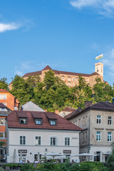 Obraz premium Slovenia, Ljubljana, Old Town and Ljubljana Castle