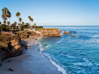 Obraz premium Stany Zjednoczone, Kalifornia, La Jolla. Jasny poranek w La Jolla Cove