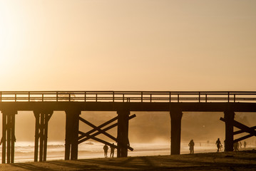 USA, California, Santa Barbara County, Goleta Beach County Park, off Sandspit Rd, pier at sunset