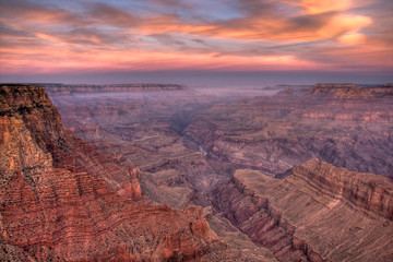 Fototapeta na wymiar AZ, Arizona, Grand Canyon National Park, South Rim, canyon view at Lipan Point, sunrisre