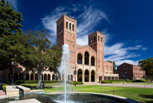 Royce Hall At Ucla Campus With Cherry Blossoms Stock Photo - Download Image  Now - Campus, UCLA, University of California - iStock