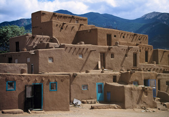 USA, New Mexico, Pueblo de Taos. Adobe Multistoried Pueblos were built about 1450 A.D. in Pueblo de Taos Indian Reservation, New Mexico, a World Heritage Site.