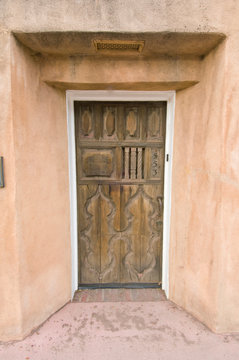 USA, NM, Santa Fe, Canyon Road, Adobe House Door