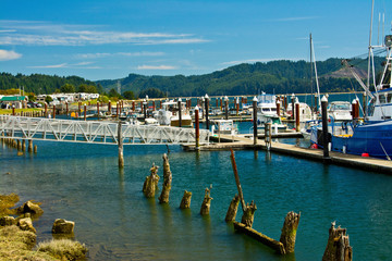 Docks, Siuslaw River, Florence, Old Town, Oregon, USA.