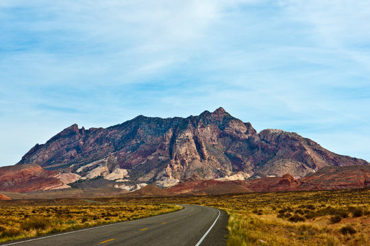 USA, Utah, Henry Mountains from SR 276, Mount Ellsworth