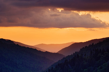 Fototapeta na wymiar Sunset from Morton Overlook, Great Smoky Mountains National Park, TN