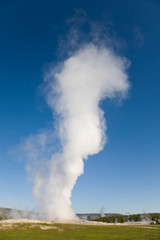 WY, Yellowstone National Park, Old Faithful Geyser