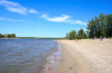 Fototapeta na wymiar Sunny Day at the Lake. Canadian Summer Lifestyle.