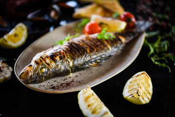 grilled fresh fish with lemon & parsley