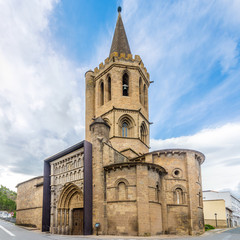 Fototapeta na wymiar View at the Church of Santa Maria la Real in Sanguesa - Spain