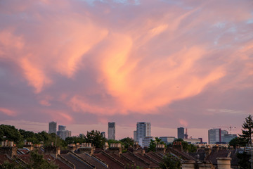 Fototapeta na wymiar London dramatic sky