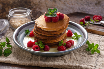 Pancakes with vanilla sauce