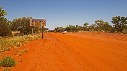 Piste durch das Outback