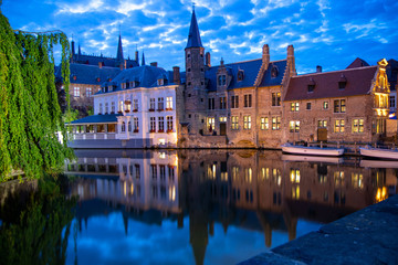 Obraz premium castle at night Belgium