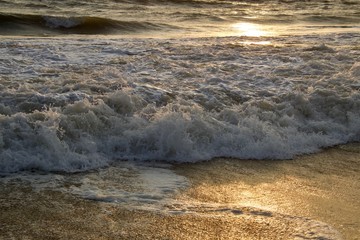 waves crashing on the rocks