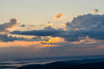 Wschód słońca Bieszczady