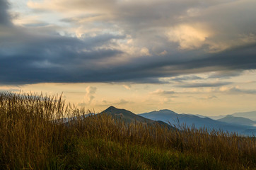 Panorama z połoniny Wetlińskiej