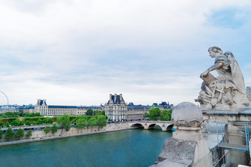 Fototapeta na wymiar Orsay museum and river Siene, France
