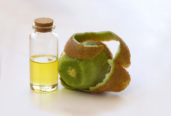 Oil of kiwi
