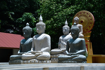 Tempel Nähe Mugdahan, Thailand und Laos
