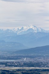 Geneva und Alpen