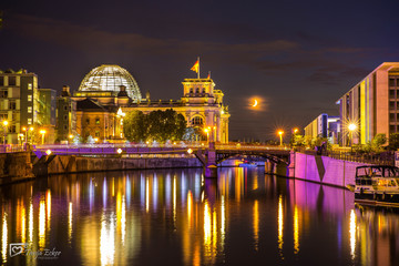 Fototapeta na wymiar German Bundestag Berlin
