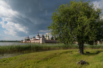 Obraz na płótnie Canvas View from lake to Kirillo-Belozersky monastery. Monastery of the Russian Orthodox Church, located within the city of Kirillov, Vologda region.