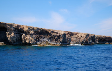 Fototapeta na wymiar East coast of the Comino island