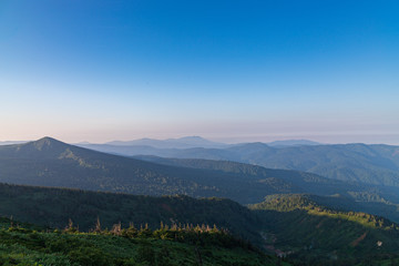 Fototapeta premium Hachimantai in the early summer morning