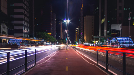 Fototapeta premium traffic in the city at night